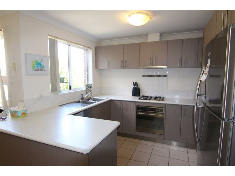 2/41-43 Sixth Road, Armadale WA 6112