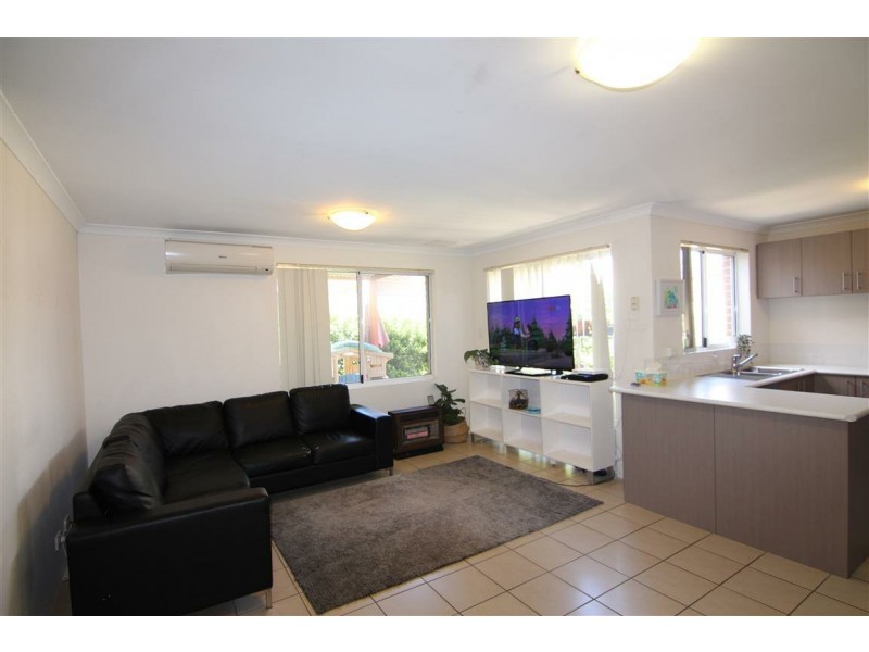 2/41-43 Sixth Road, Armadale WA 6112