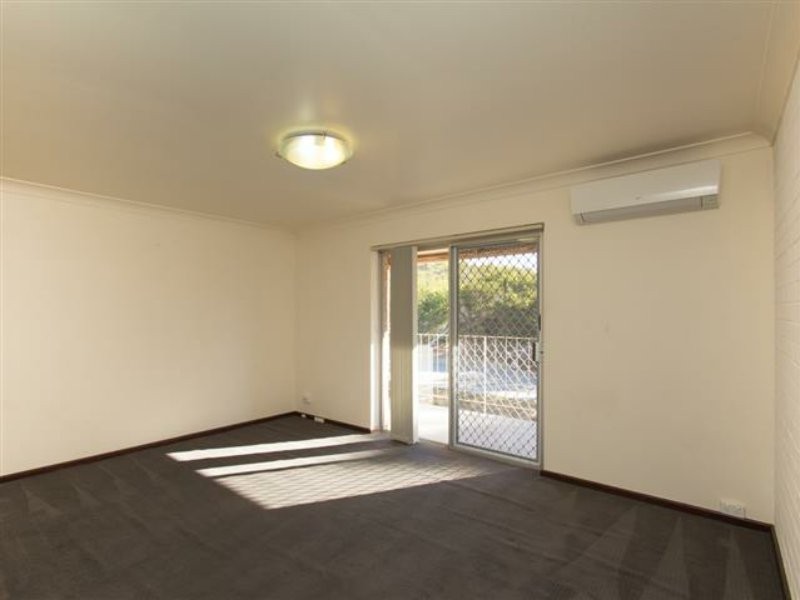 26/4 Southend Road, Hamilton Hill WA 6163