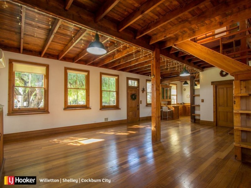 17a Tyre Avenue, Riverton WA 6148