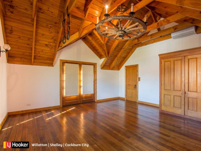 17a Tyre Avenue, Riverton WA 6148