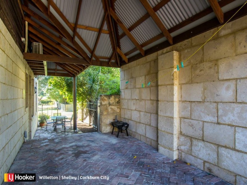 17a Tyre Avenue, Riverton WA 6148