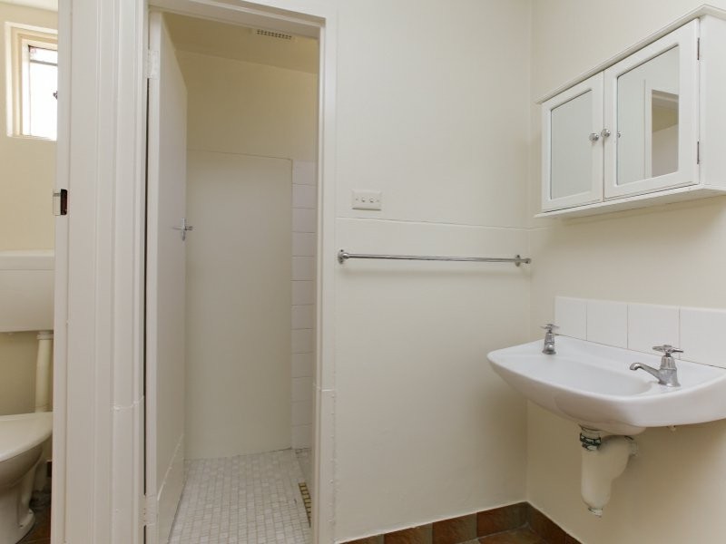 270 Spearwood Avenue, Spearwood WA 6163