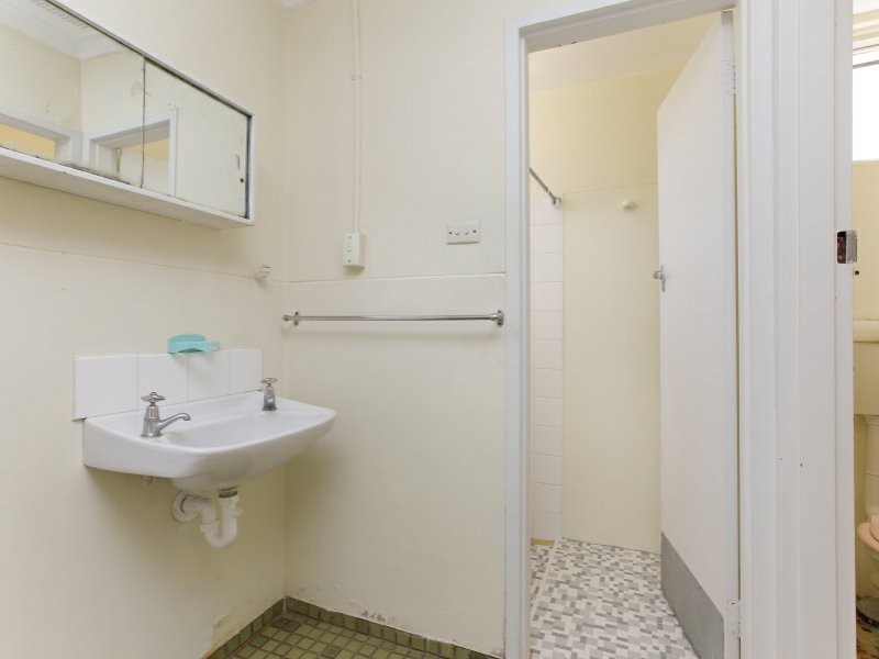 270 Spearwood Avenue, Spearwood WA 6163