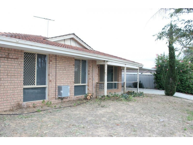 16 Taylor Close, Leda WA 6170