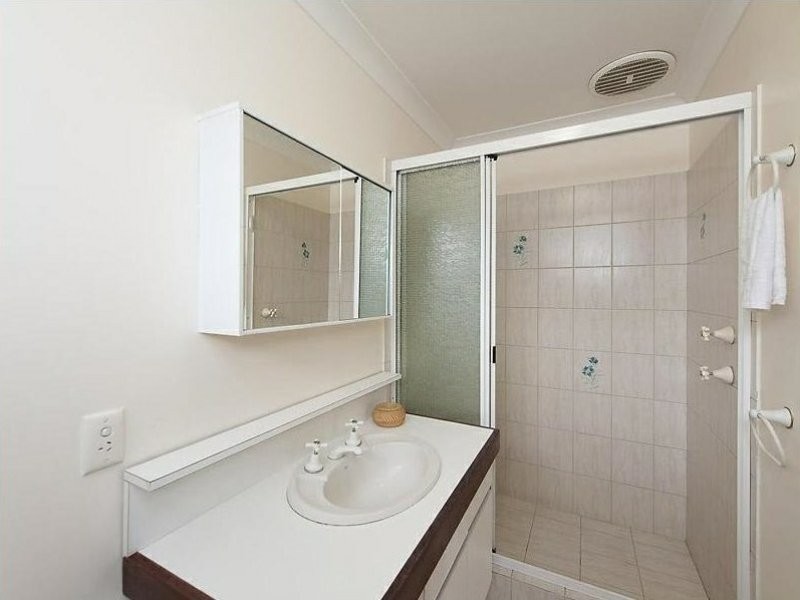 11 Fabian Close, Willetton WA 6155