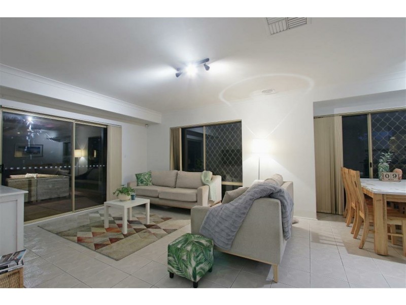 92 Bibra Drive, Bibra Lake WA 6163