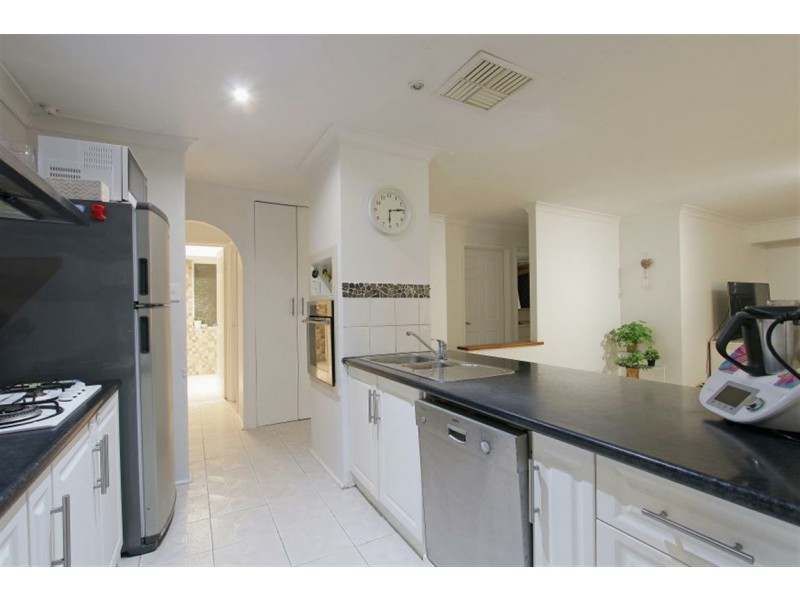 92 Bibra Drive, Bibra Lake WA 6163