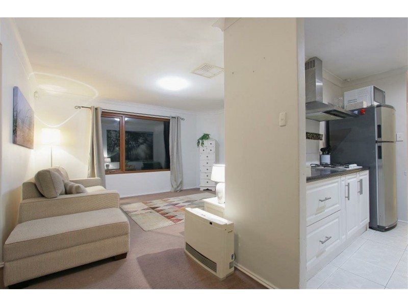 92 Bibra Drive, Bibra Lake WA 6163