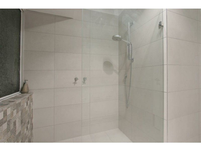 92 Bibra Drive, Bibra Lake WA 6163