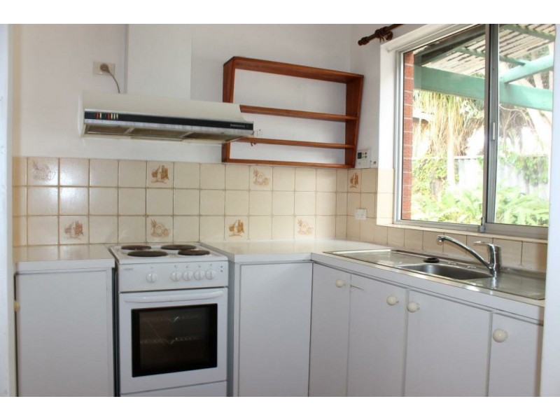 16 Scroop Way, Spearwood WA 6163