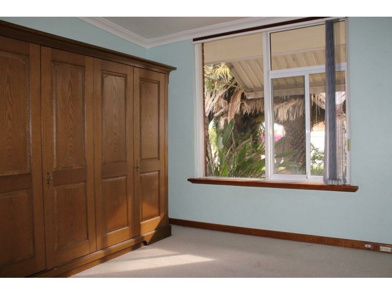 16 Scroop Way, Spearwood WA 6163