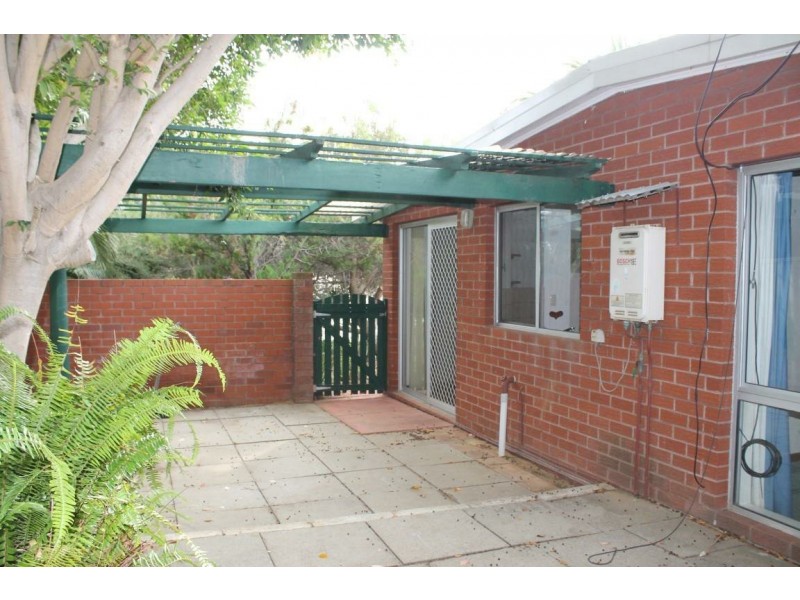 16 Scroop Way, Spearwood WA 6163