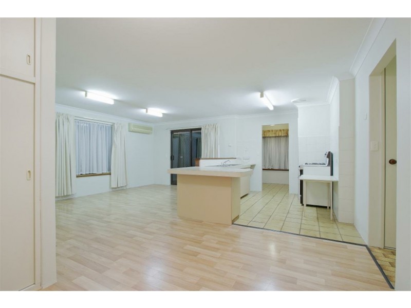 16 Trelion Place, Rivervale WA 6103