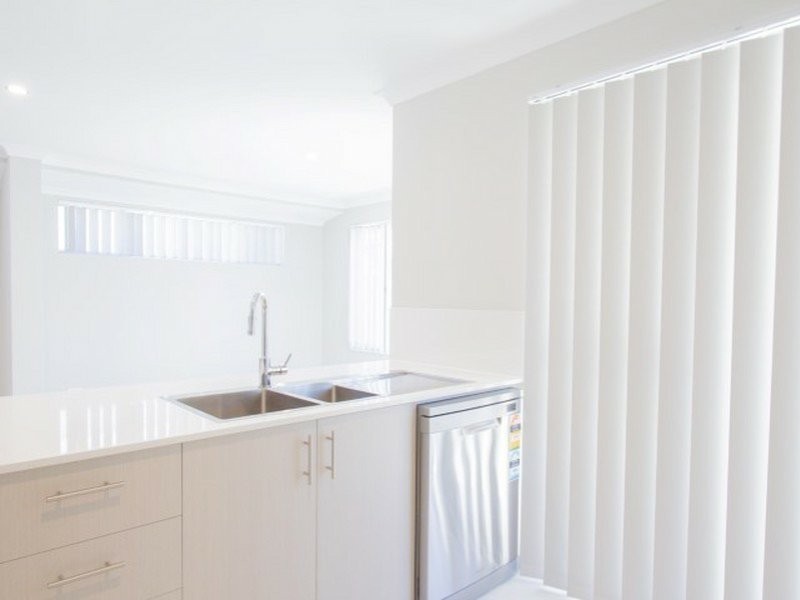 11 Pumice Road, Banjup WA 6164