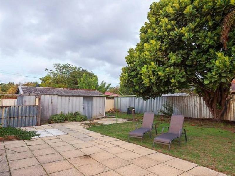 171 Winterfold Road, Coolbellup WA 6163