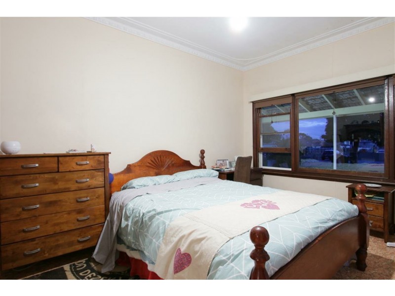 201 Surrey Road, Rivervale WA 6103