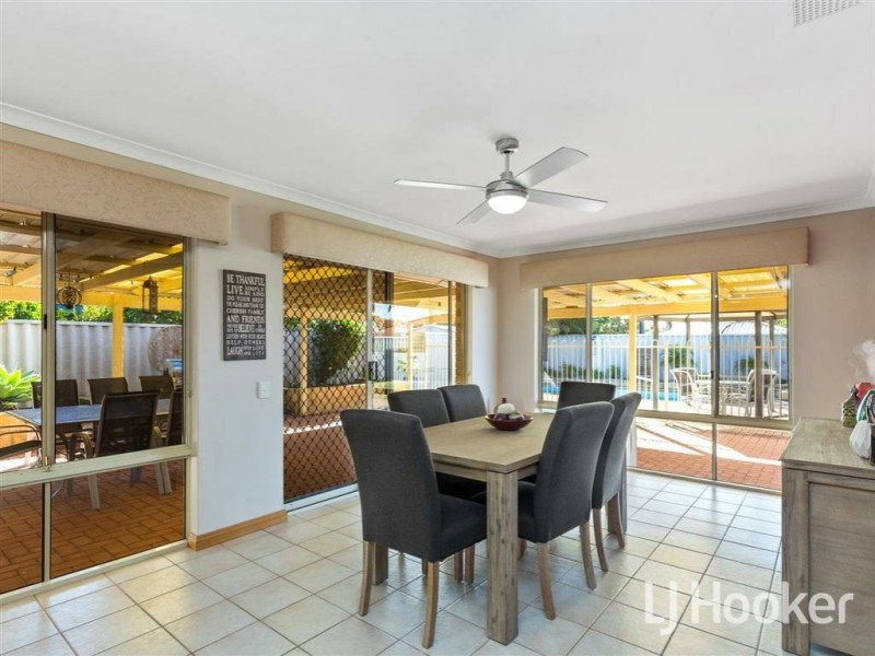 24 Bodella Gardens, Atwell WA 6164