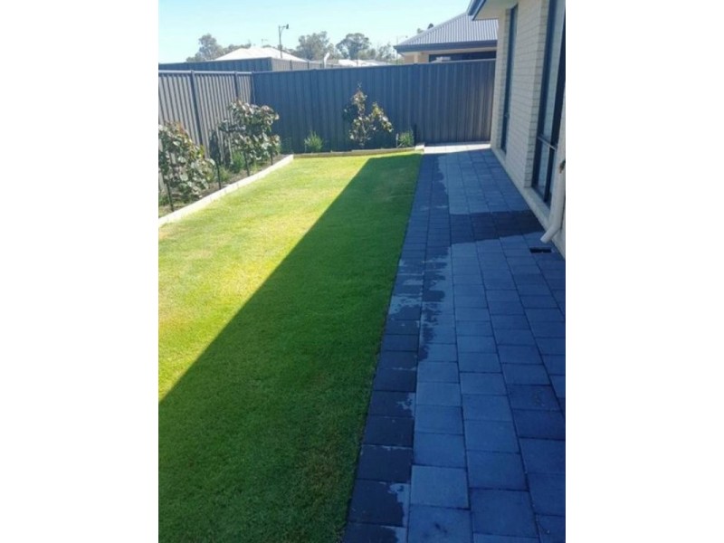 13 Linaker Street, Baldivis WA 6171