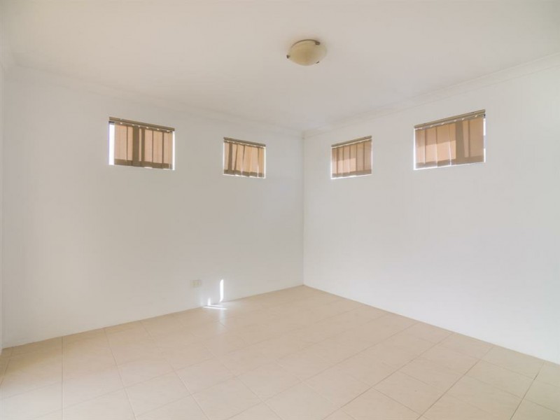 7/35 Barfield Road, Hammond Park WA 6164