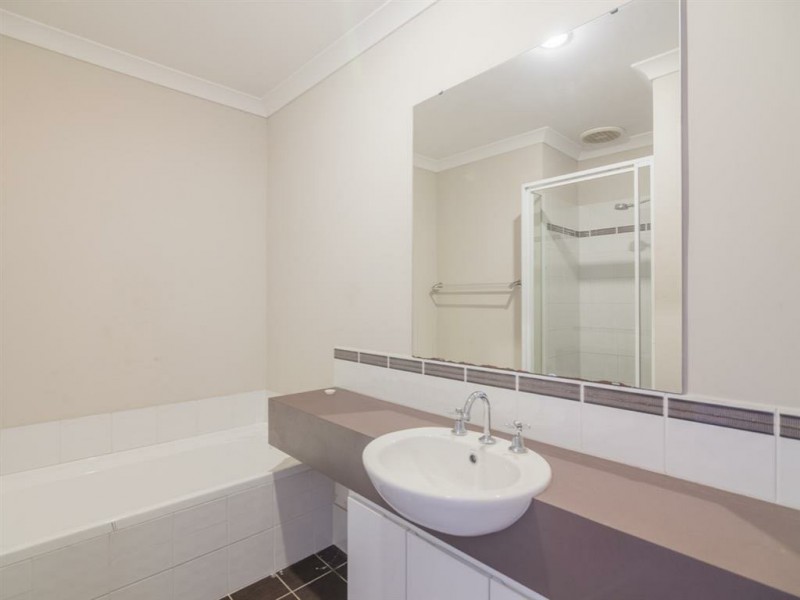 7/35 Barfield Road, Hammond Park WA 6164