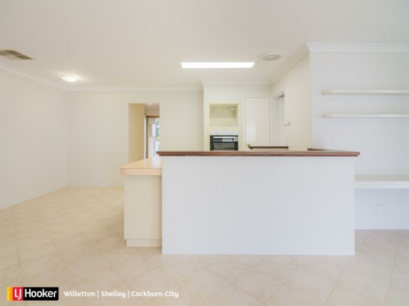 165 Elderberry Drive, South Lake WA 6164