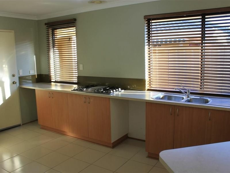 4 Tarn Drive, Canning Vale WA 6155