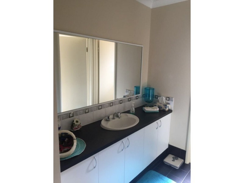 4 Tarn Drive, Canning Vale WA 6155