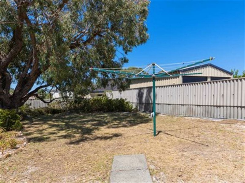 27a Mandora Way, Riverton WA 6148
