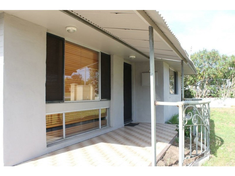 16 Birbeck Way, Spearwood WA 6163