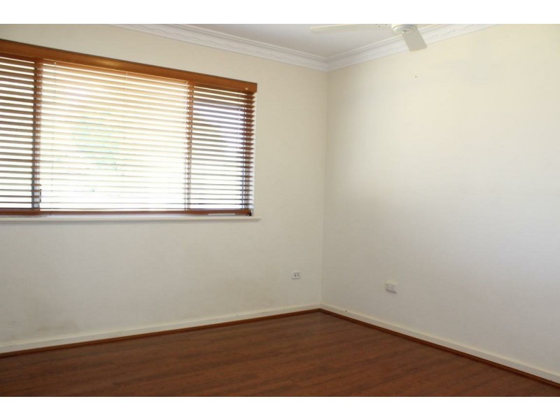 16 Birbeck Way, Spearwood WA 6163