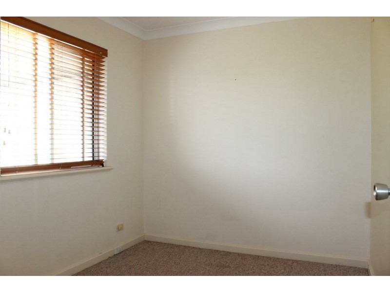 16 Birbeck Way, Spearwood WA 6163