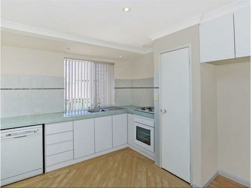 128 Dalrymple Drive, Leda WA 6170