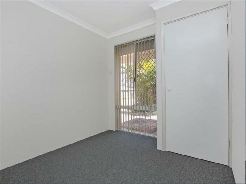 128 Dalrymple Drive, Leda WA 6170