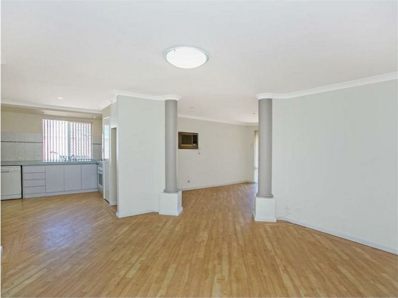 128 Dalrymple Drive, Leda WA 6170