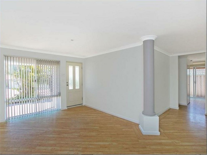 128 Dalrymple Drive, Leda WA 6170