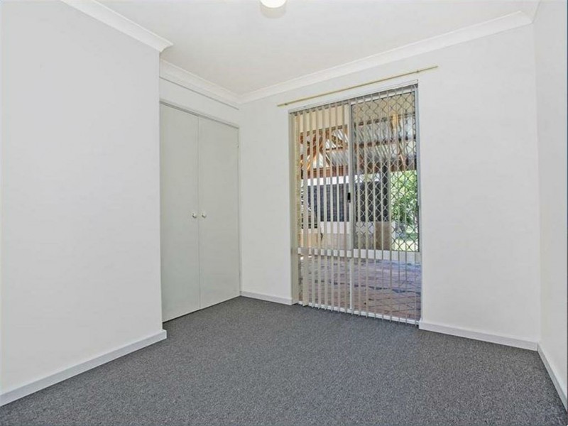 128 Dalrymple Drive, Leda WA 6170