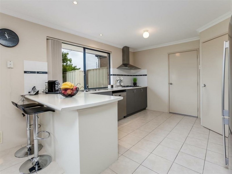 71 Miltona Drive, Secret Harbour WA 6173