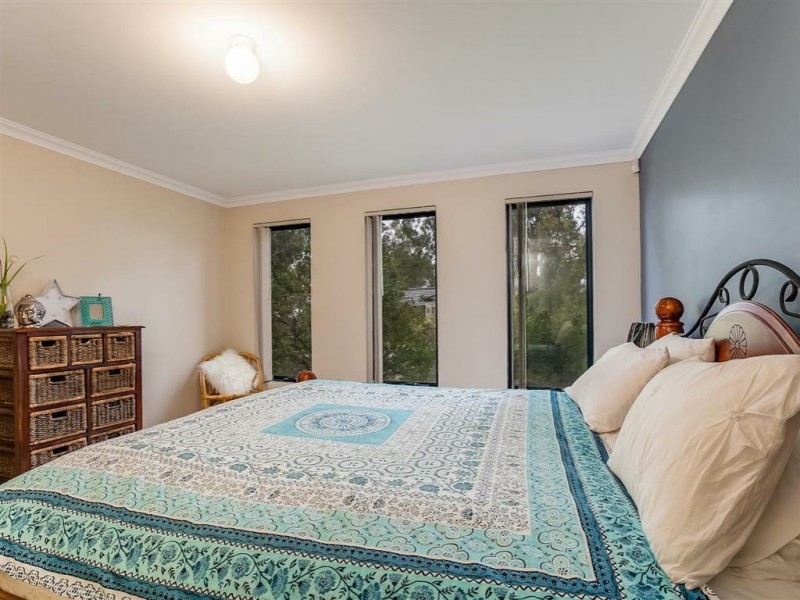 71 Miltona Drive, Secret Harbour WA 6173