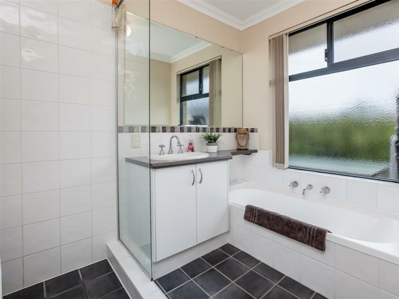 71 Miltona Drive, Secret Harbour WA 6173