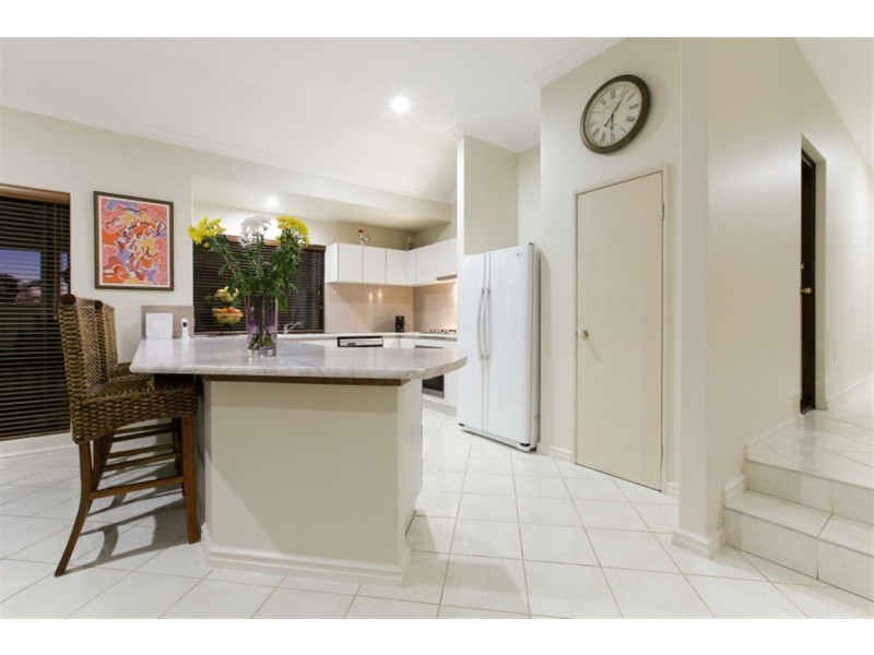 17 Barrington Street, Munster WA 6166