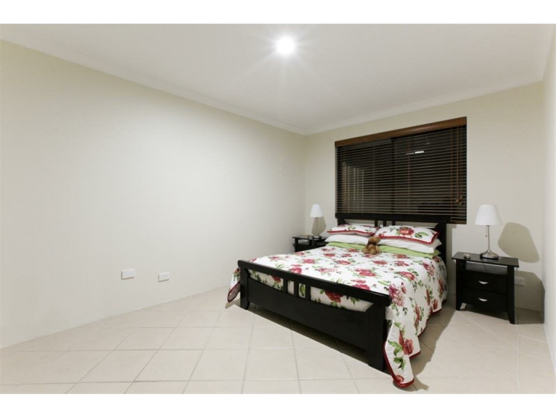 17 Barrington Street, Munster WA 6166