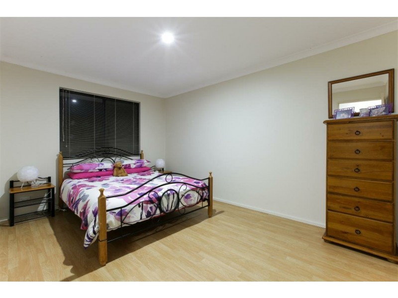 17 Barrington Street, Munster WA 6166