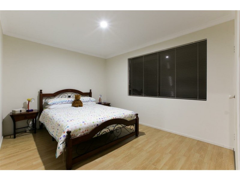 17 Barrington Street, Munster WA 6166