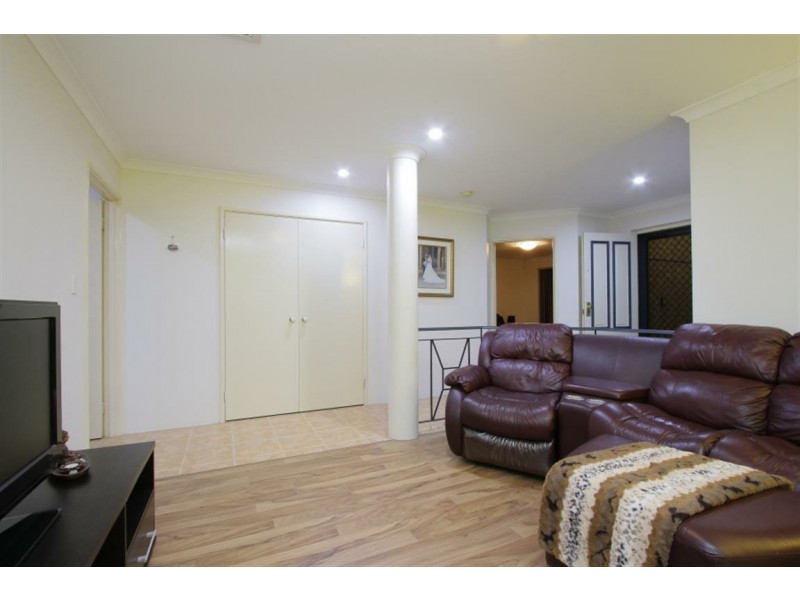 13 Bilcich Gardens, Spearwood WA 6163