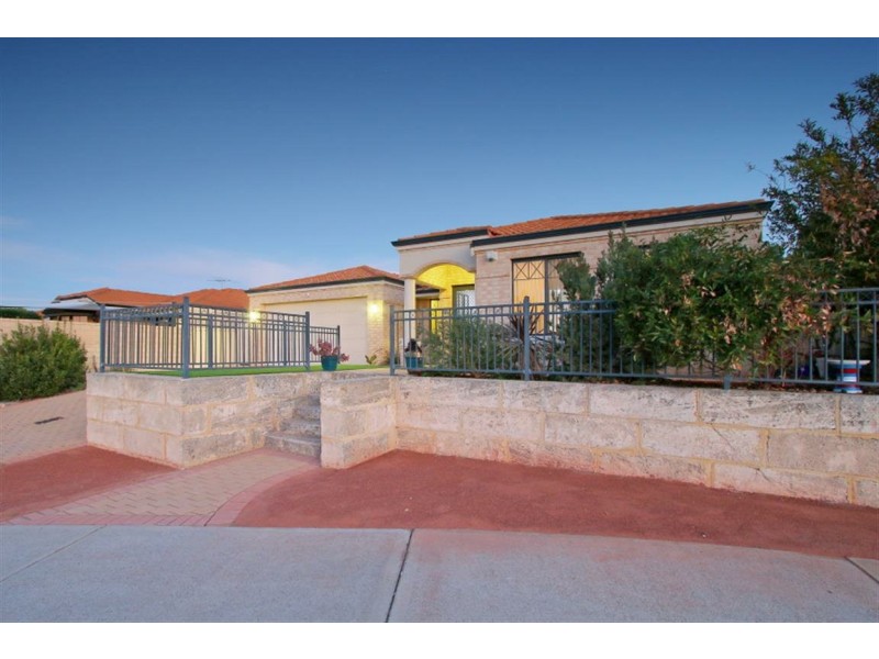 13 Bilcich Gardens, Spearwood WA 6163