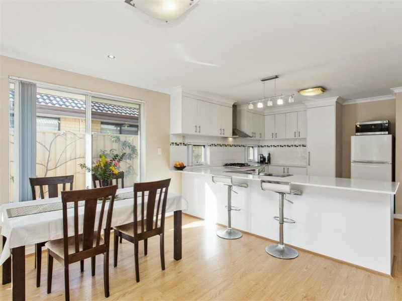 4 Stint Lane, Beeliar WA 6164