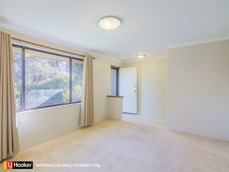 12 Eildon Court, South Lake WA 6164