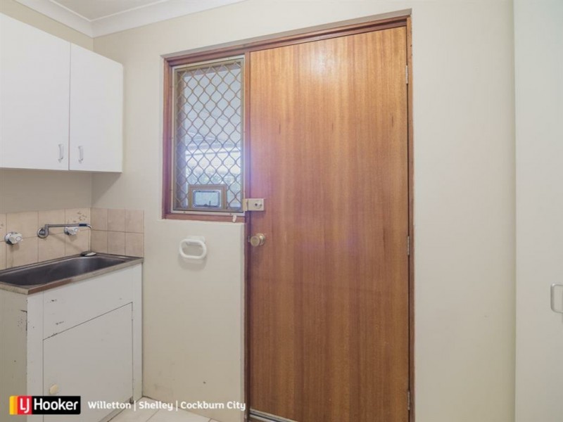 12 Eildon Court, South Lake WA 6164