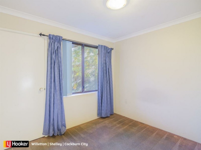 12 Eildon Court, South Lake WA 6164